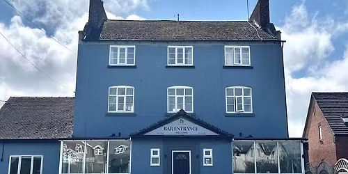 \ud83d\udc23\ud83c\udf38 Easter Egg Hunt at The Kingswood Arms! \ud83c\udf38\ud83d\udc23