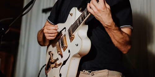 Mango: Live at The Mesmerist!