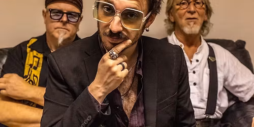 \u200b\u200b\u200b Krissy Matthews and the vikings