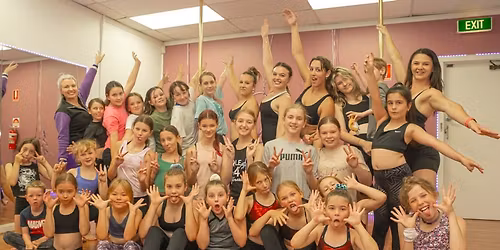 Kids school holiday circus workshop with Leanne and Morgan