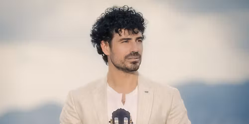 Parking Pablo Sainz-Villegas