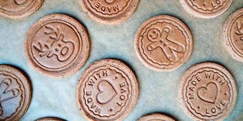 Slow Christmas & Poetry - with Diana