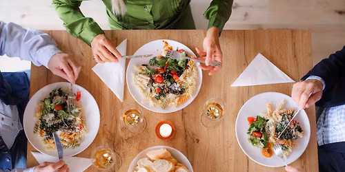 KOM MED TIL F\u00c6LLESSPISNING