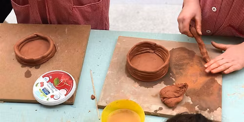 Atelier di Famiglia - Manipoliamo l'argilla