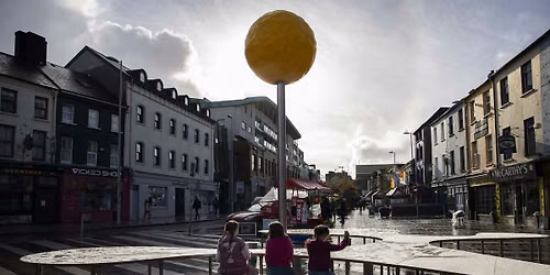 Urban Mirror: Mapping Food, Space and the City