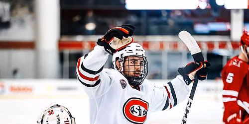 Minnesota State Mankato Mavericks Women's Hockey vs. St. Cloud State Huskies
