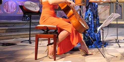 LA KAHINA ENCANTAIRA