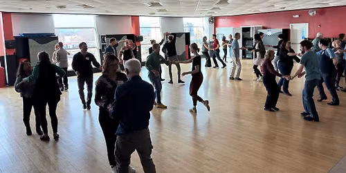 AUGUST West Coast Swing "Sunday Social" Lesson & Dance - Roanoke