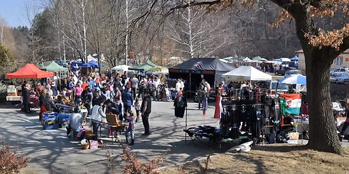 15.H\u00fasv\u00e9ti Pal\u00f3c Piac - M\u00e1tra - Par\u00e1dsasv\u00e1r - k\u00e9zm\u0171ves, gazda, termel\u0151i piac