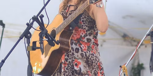 Acoustic Sesh - Sharon Maher