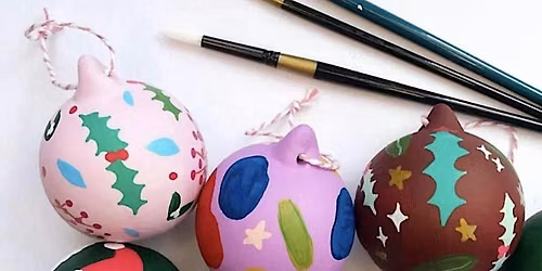 Paint your own Baubles