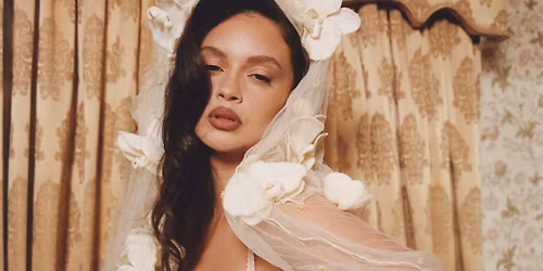 Sabrina Claudio: Fall In Love With Her \u2013 The Tour | La Madeleine