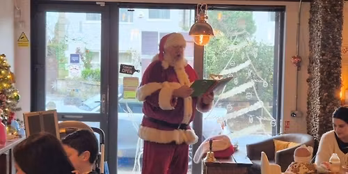 Breakfast & storytime with Santa at Twenty Sixteen