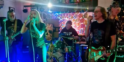 Sugar Skulls Sagi party night