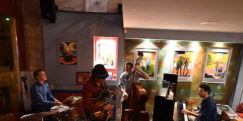 \u00dajpesti Zenede Jazz Klub   ||   Z\u00c1DOR TRI\u00d3 feat. GY\u00c1RF\u00c1S ISTV\u00c1N