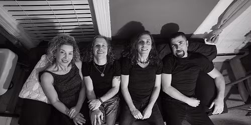 The Machine Performs Pink Floyd