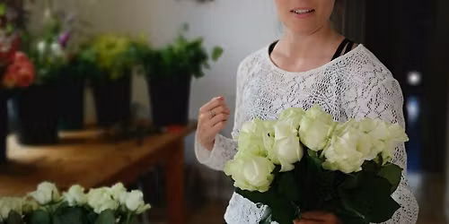 Flower arranging taster workshop