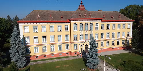 Den otev\u0159en\u00fdch dve\u0159\u00ed