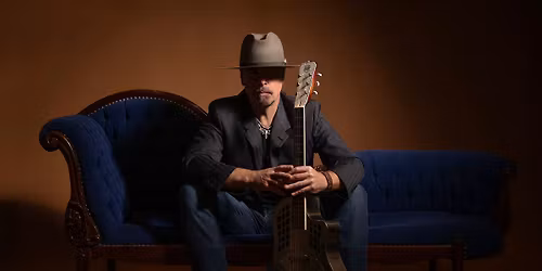 Babaux with Special Guest Justin Ernest