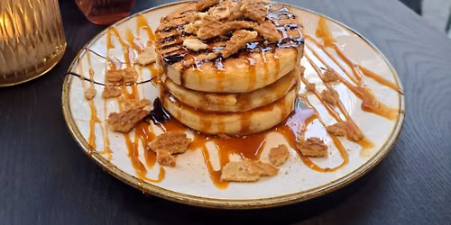 Painting & Pancakes 