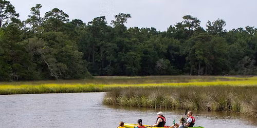Dynamic Kayak Tour of Davis Bayou