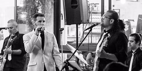 Elvis 91 at Charlzz with SUSPICIOUS BAND