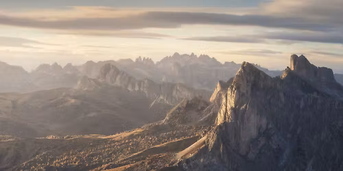 D\u2019employ\u00e9 de bureau \u00e0 artiste photographe : 5 ans pour changer de vie et suivre sa voie