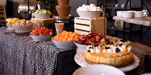 Sunday Safari Brunch