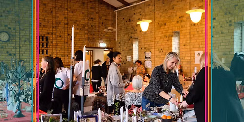 Midsommargl\u00f6gg med julmarknad