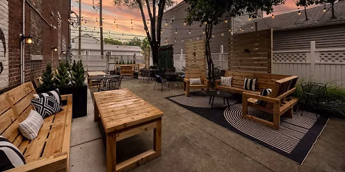 The Louis-X Wednesday Experience: Bourbon, Brews & Bites