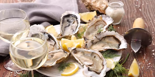 Le march\u00e9 du r\u00e9veillon de la Saint-Sylvestre