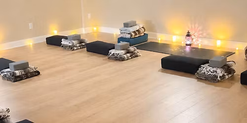 Reiki & Restorative Yoga