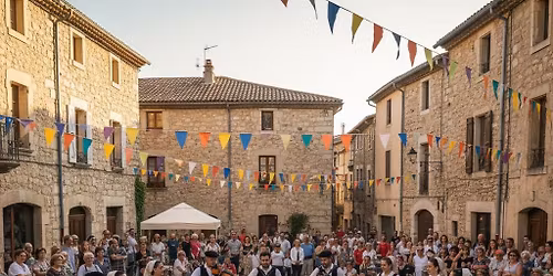 Master-class : Fran\u00e7oise Etay, danse traditionnelle