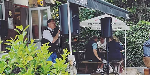 Live Music - STEVE SALT - Big Band and Swing