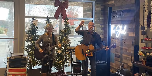 Live Music : \tDouble D