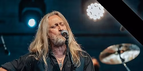 KAMIL ST\u0158IHAVKA | Jihlava