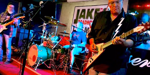 Supersonic at Jakes Roadhouse!!