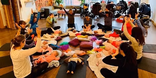 Baby Yoga Tuesday in Studio