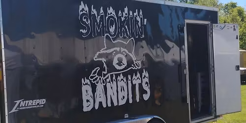 Smokin Bandits Food Truck 7\/23 at Side Street Eats Behind Holders Hideaway
