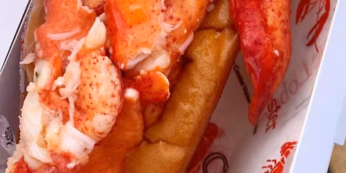 Cousin's Maine Lobster Food Truck
