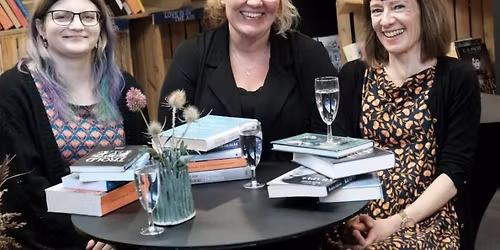 Bogcaf\u00e9 p\u00e5 Hovedbiblioteket: \u00c5rets b\u00f8ger (60 kr. inkl. bobler og chokolade)