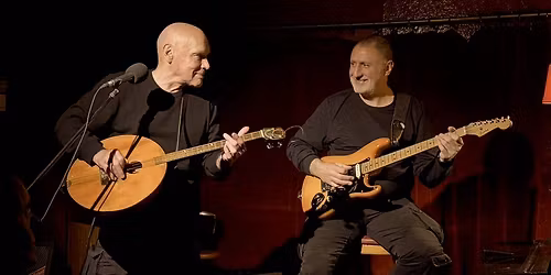 CHANSONS POUR LES ETRES HUMAINS, d'Antoine Tom\u00e9, avec Antoine Tom\u00e9 et Gilbert Azzam