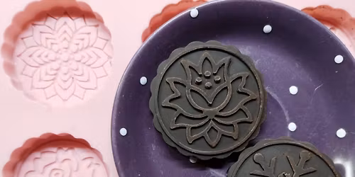 Naturkosmetik mit Kaffee und wilden Kr\u00e4utern - DIY-Workshop Naturkosmetik