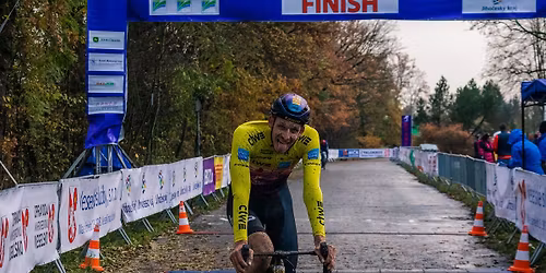 TBC s\u00e9rie Vesel\u00ed nad Lu\u017enic\u00ed v cyklokrosu