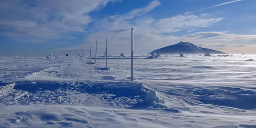 \u015anie\u017cka od Strony Czeskiej + W\u0119dr\u00f3wka Grzbietem Karkonoszy z noclegiem w Schronisku