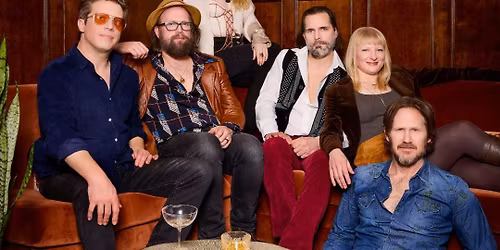 Second Hand News: A Tribute to Fleetwood Mac @ Robert's Westside 