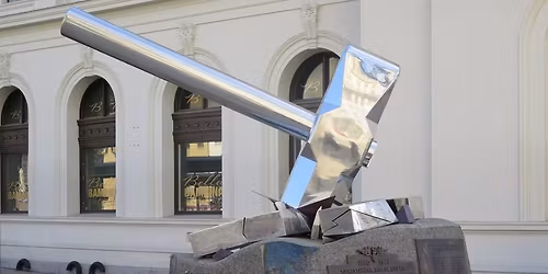 Minnemarkering ved monumentet over Osvald-sabot\u00f8rene og NSBs falne