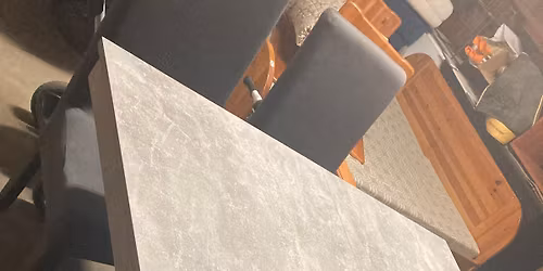 Aj\u00e1nlatunkb\u00f3l