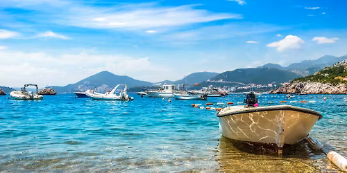 Czarnog\u00f3ra - ba\u0142ka\u0144ska MAJ\u00d3WKA