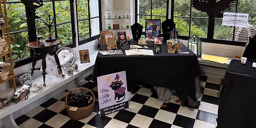 Deepwood Pop-Up "Boo-tique"